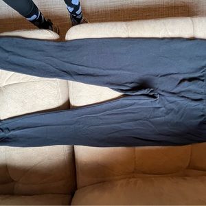 Super bundle! 4 black leggings.
